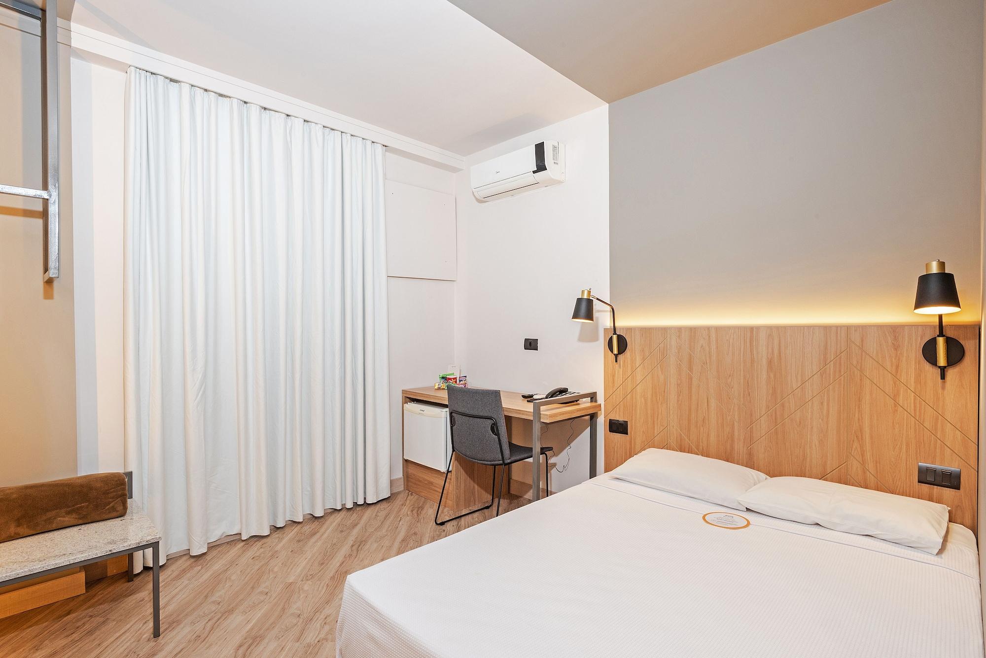 Hotel Slim Curitiba Alto Da XV Zewnętrze zdjęcie