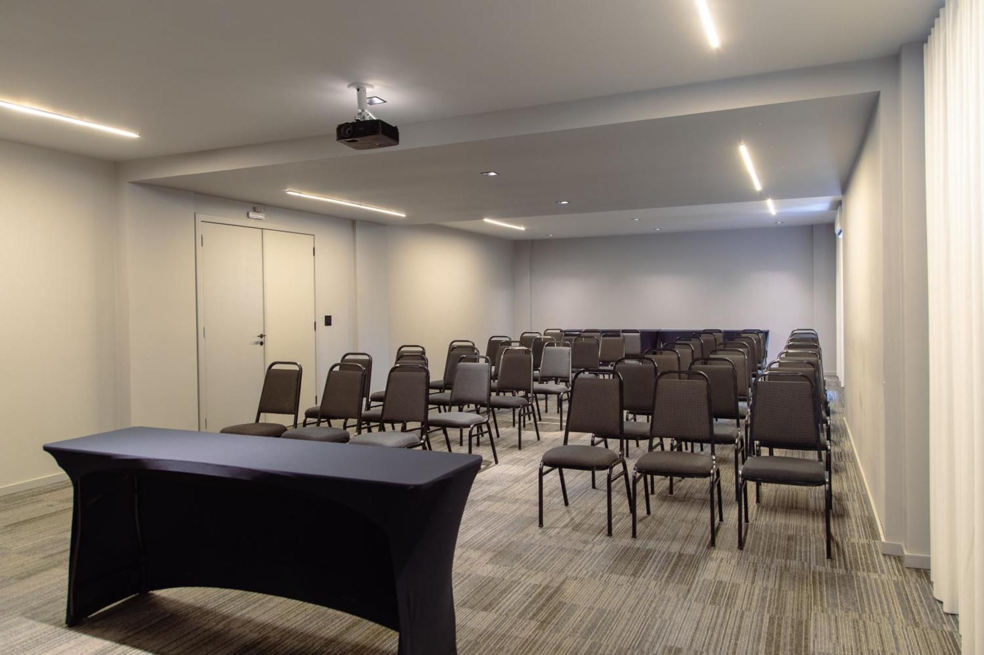 Hotel Slim Curitiba Alto Da XV Zewnętrze zdjęcie