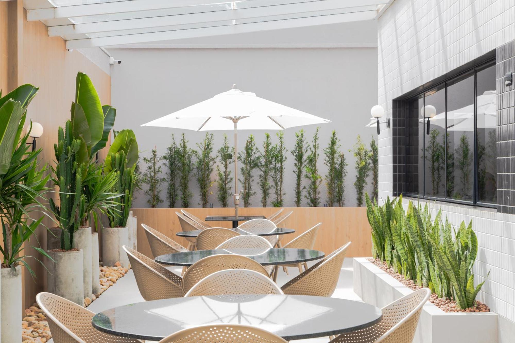 Hotel Slim Curitiba Alto Da XV Zewnętrze zdjęcie